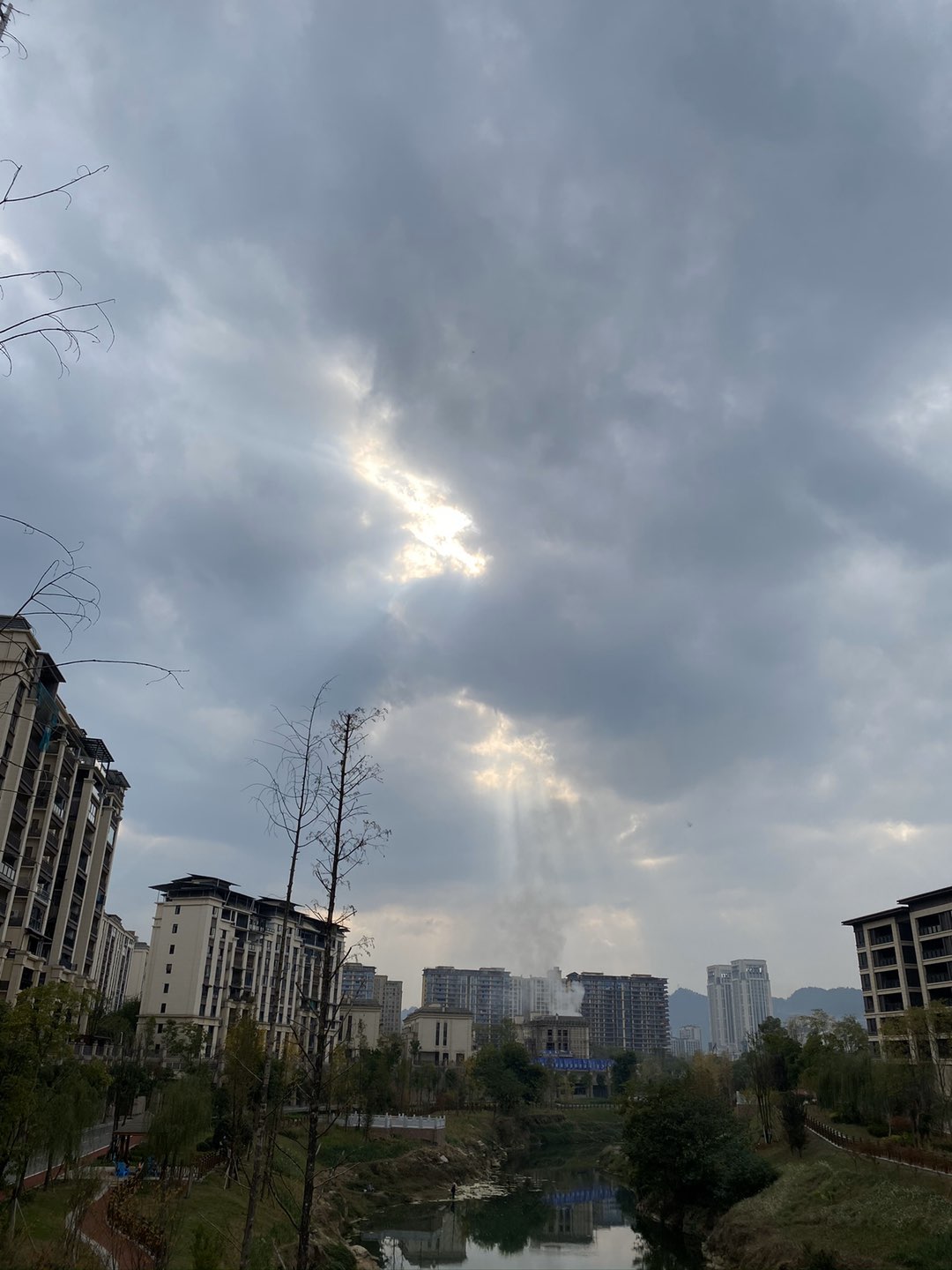 20230729155636front1_0_414095_Fp_j_v1PsUxwmVGi2vjCeJaVo_6q.jpg