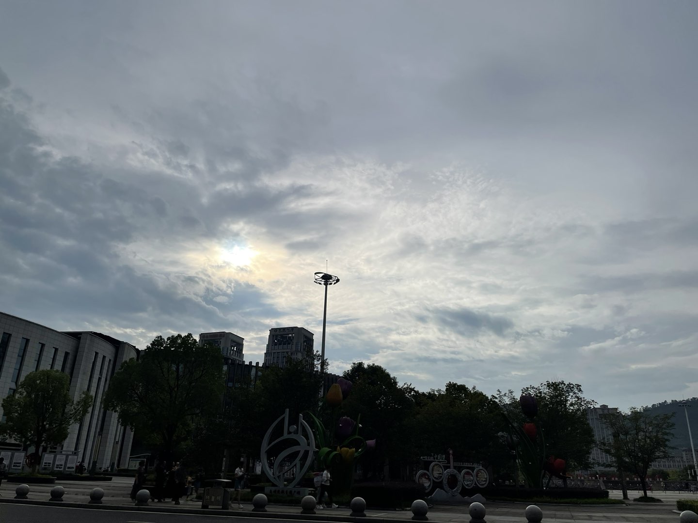 20230905141424front1_0_414109_FlS4NnL1KrSOrQkHT4WEceFwdr8f.jpg