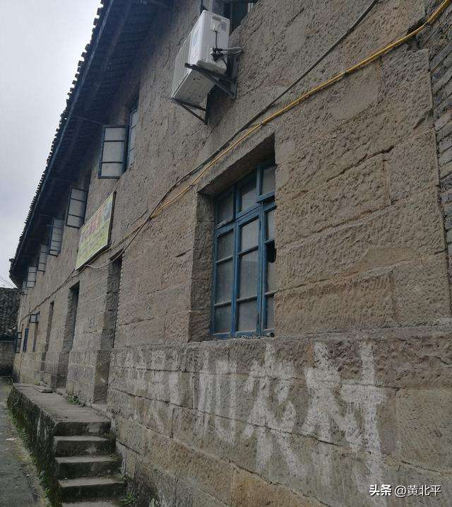 20231028151358front2_0_414127_Fo6svdP5zIPoYG0xwSH0gZ1jAzCi.jpg